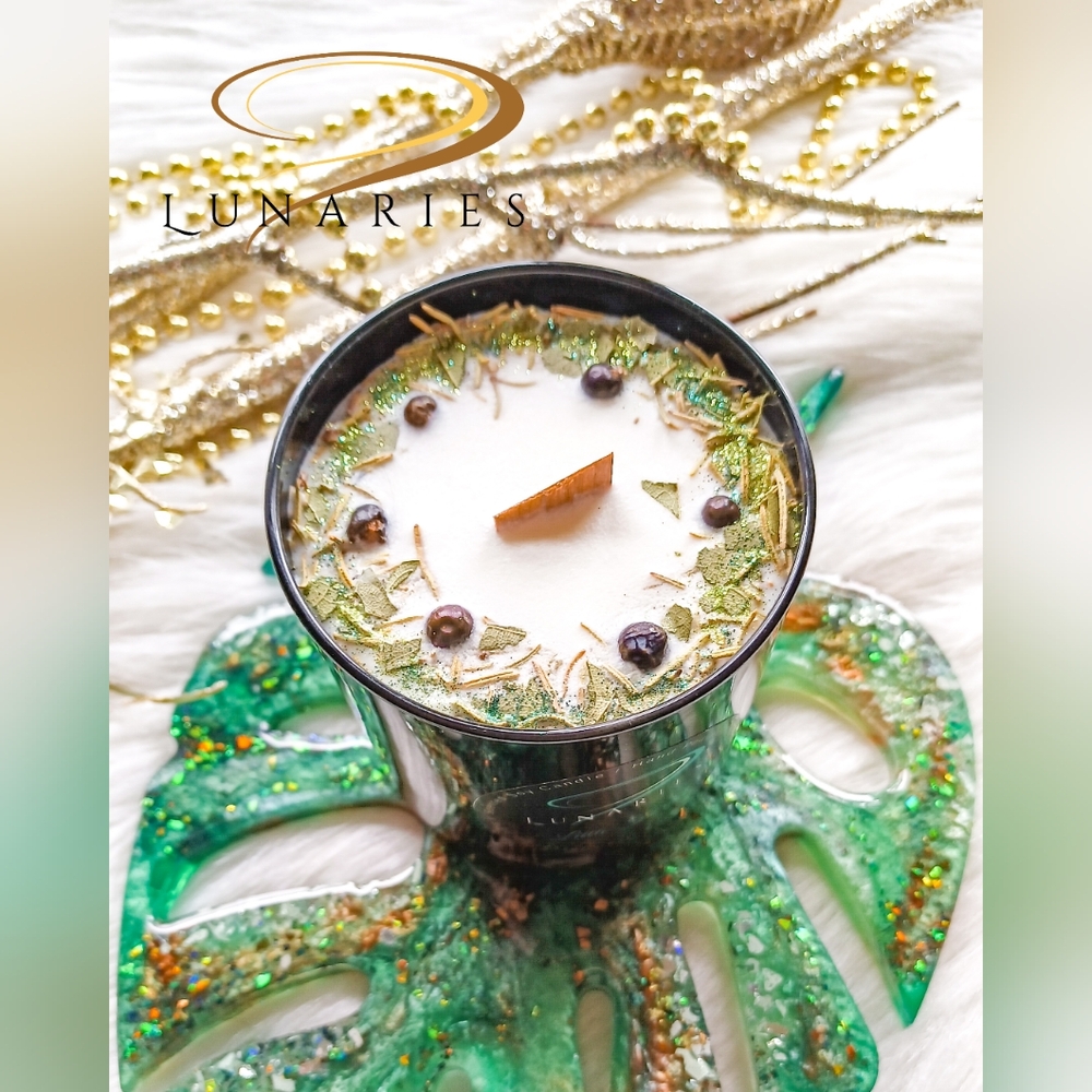 Little Forest Soy Wax Candle with Wood Wick and Botanicals - Picture 3 of 9